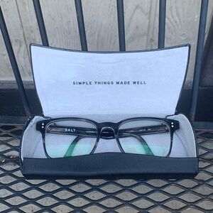 SALT. ARTIE Eyeglass Frame with case